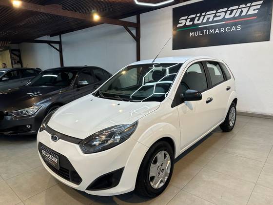 FORD FIESTA 1.6 MPI CLASS HATCH 8V FLEX 4P MANUAL FORD FIESTA 1.6 MPI CLASS HATCH 8V FLEX 4P MANUAL